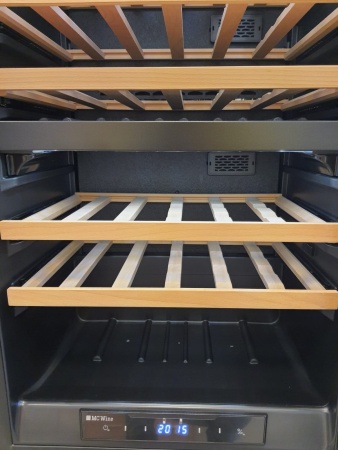 Двухзонный винный шкаф MC Wine W48DB встраиваемый в колонну